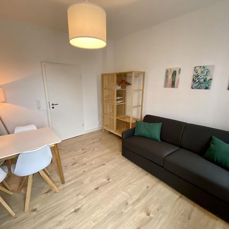 Modernes Apartment In City-Naehe เฟลนส์บวร์ก ภายนอก รูปภาพ
